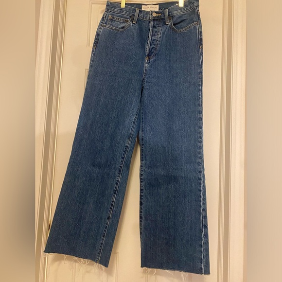 Denim Forum Denim - EUC Denim Forum - The Farrah wide leg size 28